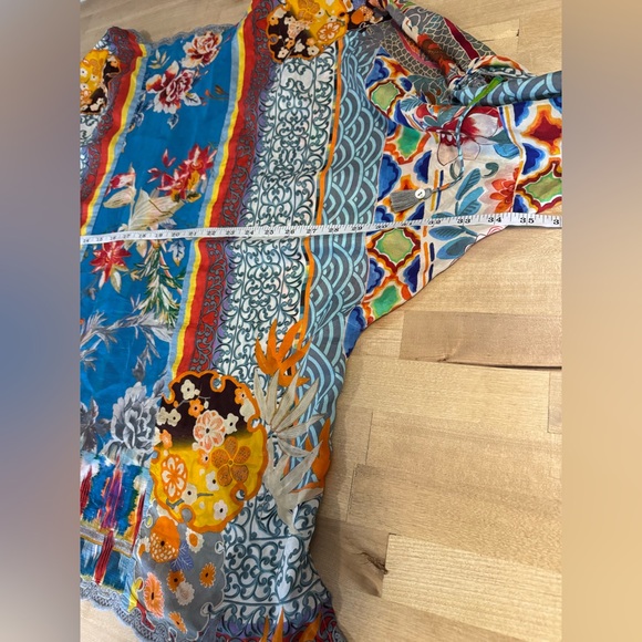 Johnny Was Dragon Printed silk top - Picture 10 of 11